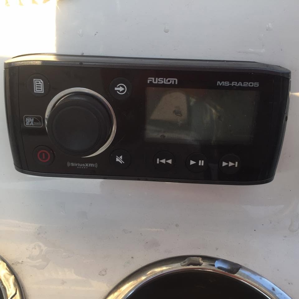 Fusion marine stereo
